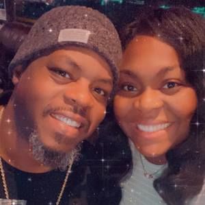 Meet your Posher, Sanica